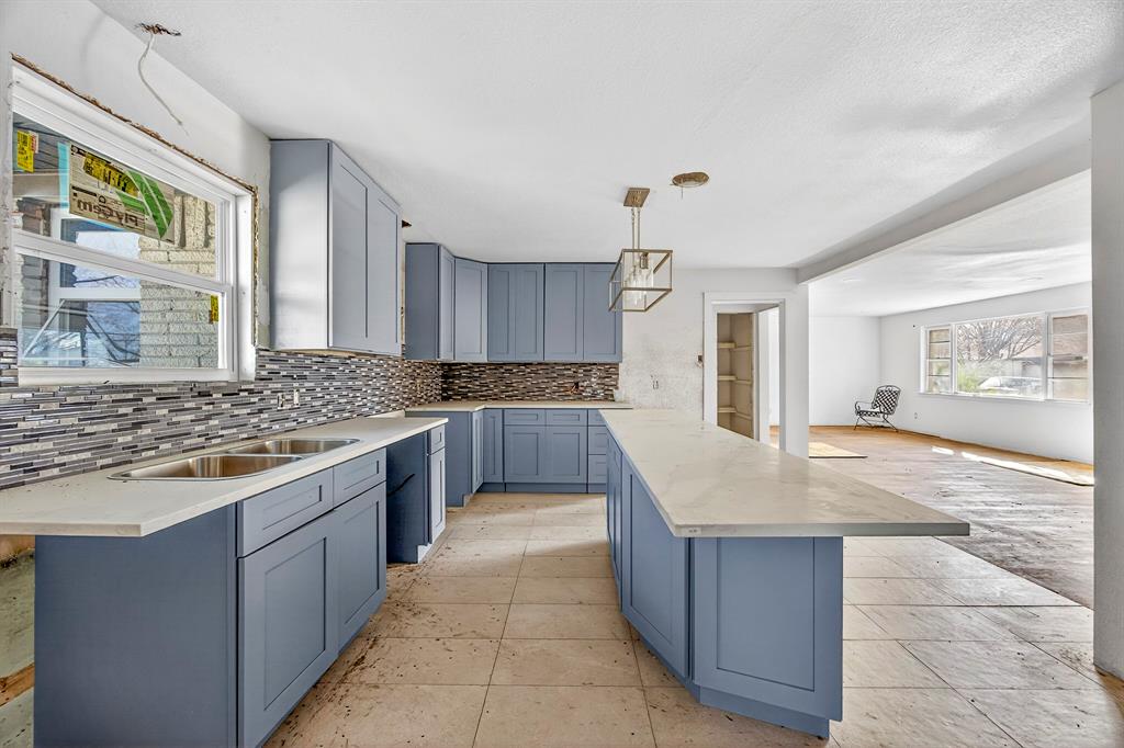 Claremont 03 Inst - Residential