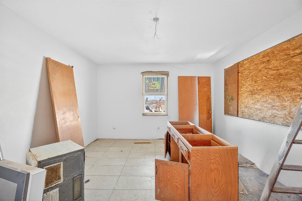 Claremont 03 Inst - Residential