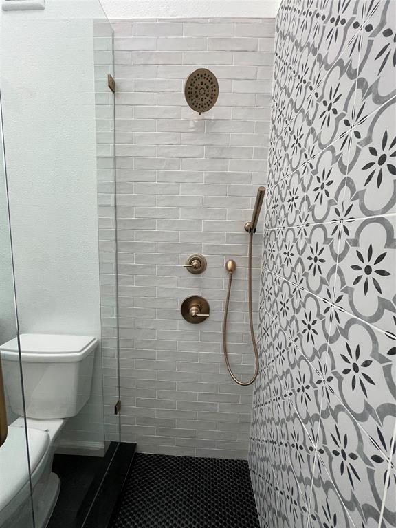 Wedglea Creek Condos Ph I-II - Residential Lease