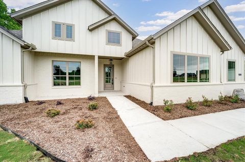 A home in Springtown