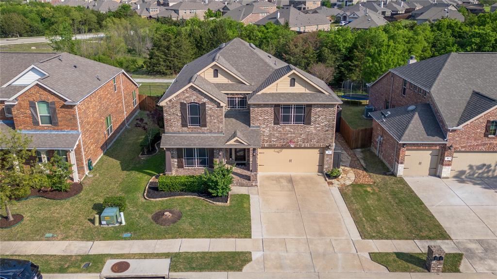 186 Balfour Drive