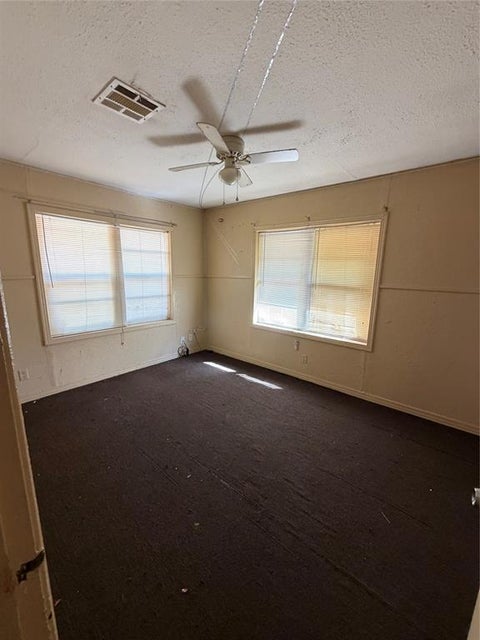Tiny photo for 7023 Louise Street, Shreveport, LA 71108 (MLS # 21396983)