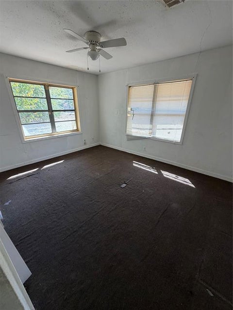 Tiny photo for 7023 Louise Street, Shreveport, LA 71108 (MLS # 21396983)