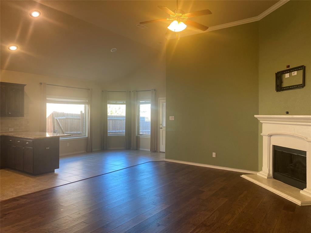 Westover Village Estates Ph - Residential