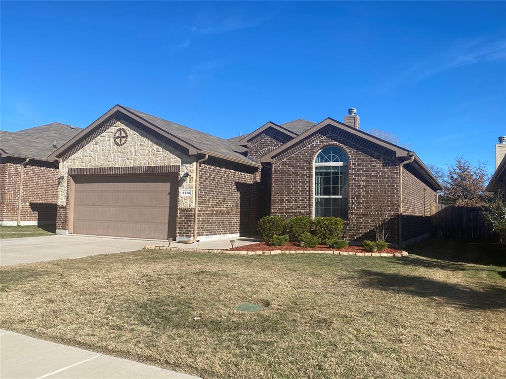 1220 Scott Drive