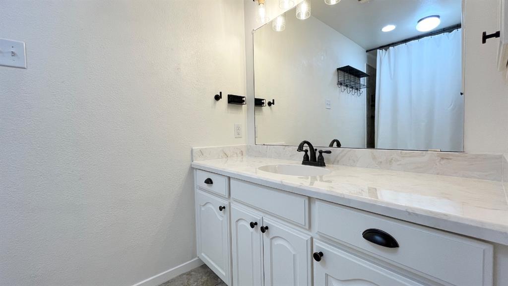 Chapel Downs Sec 04 - Residential Lease