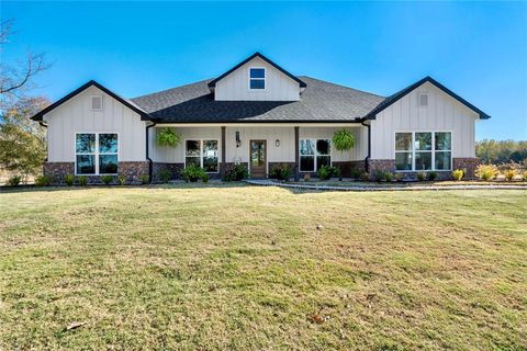 1020 COUNTY ROAD 45800 Blossom TX 75416