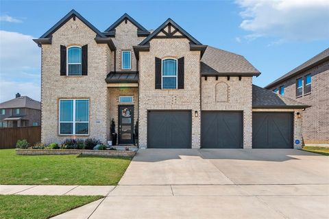 Photo of 1101 Alderwood Drive, Justin, TX 76247 (MLS # 21225693)