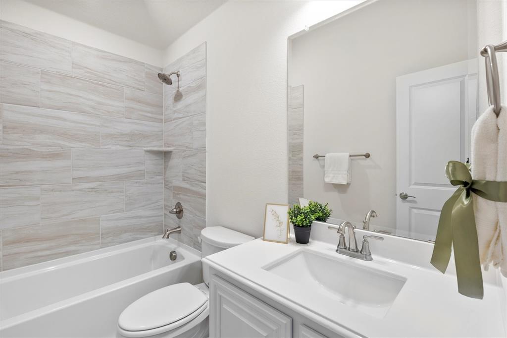 Paloma Crk South Ph 11c - Residential Lease