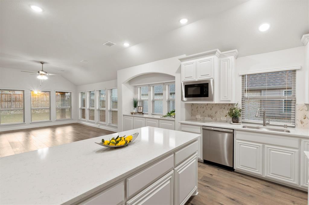 Paloma Crk South Ph 11c - Residential Lease