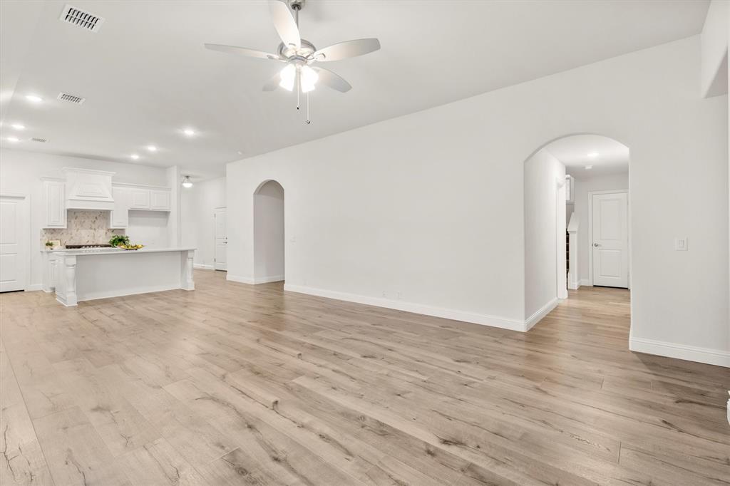 Paloma Crk South Ph 11c - Residential Lease