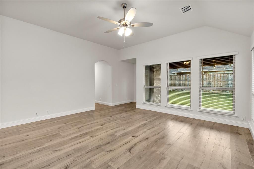 Paloma Crk South Ph 11c - Residential Lease