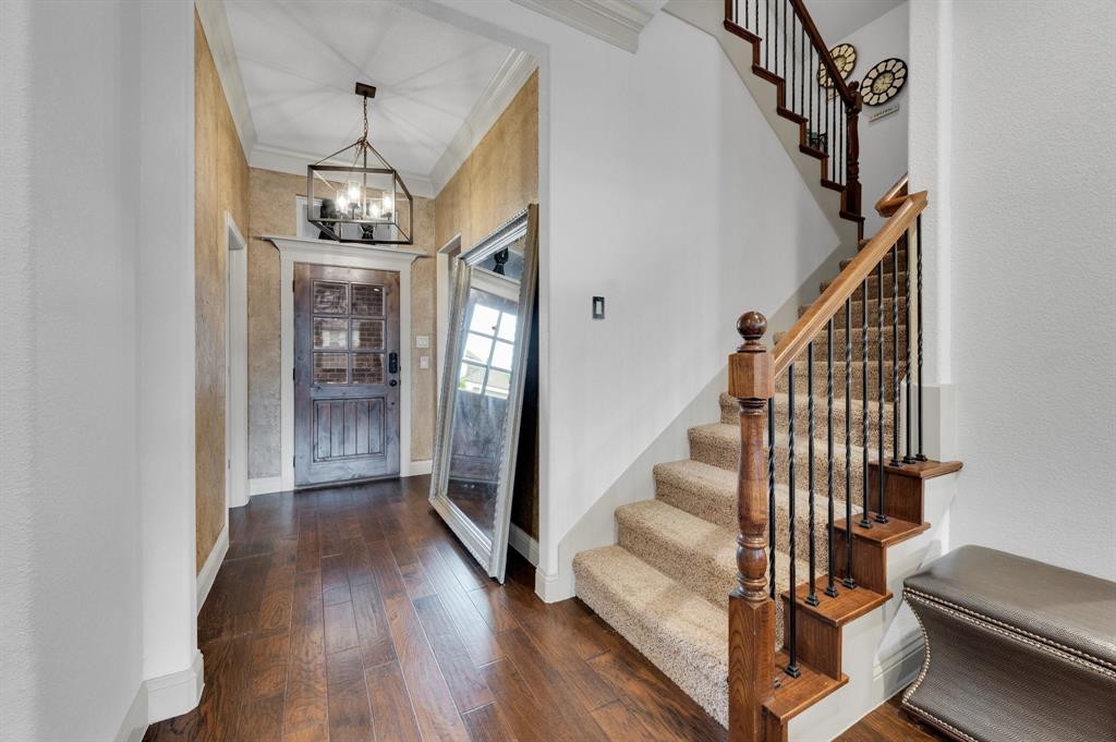 3016 Capital Hill Drive