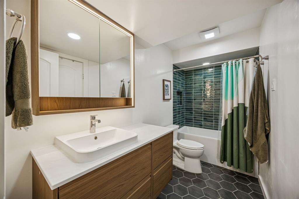 Danbury Condo - Residential