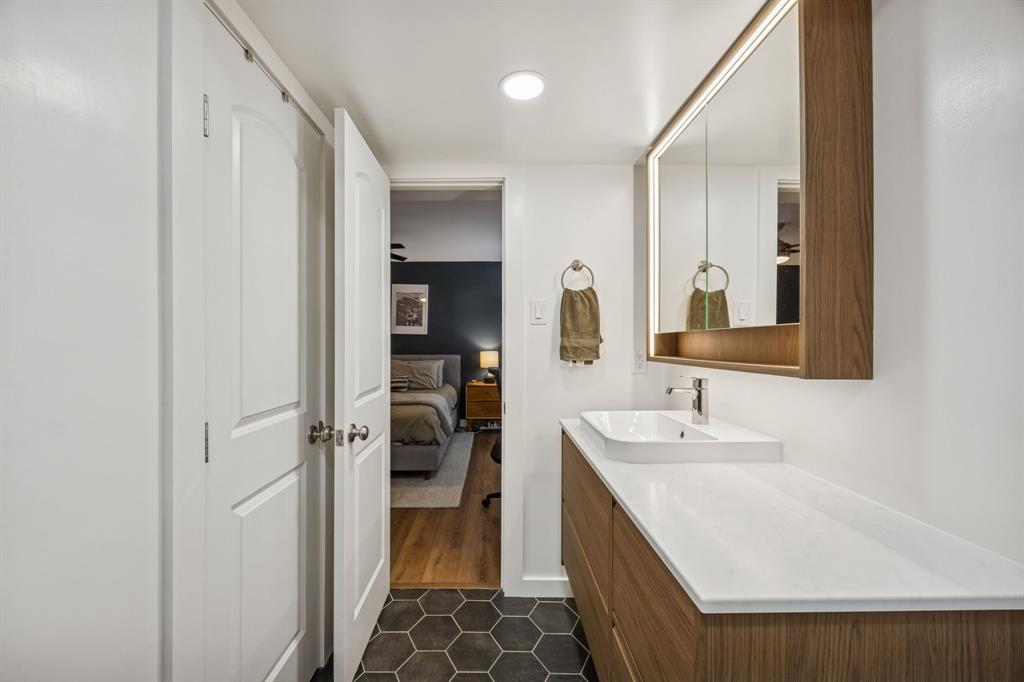 Danbury Condo - Residential