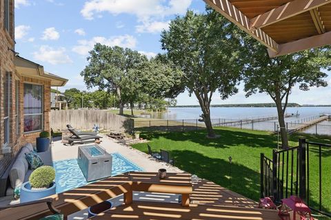 8913 Sunrise Point Court Fort Worth TX 76135