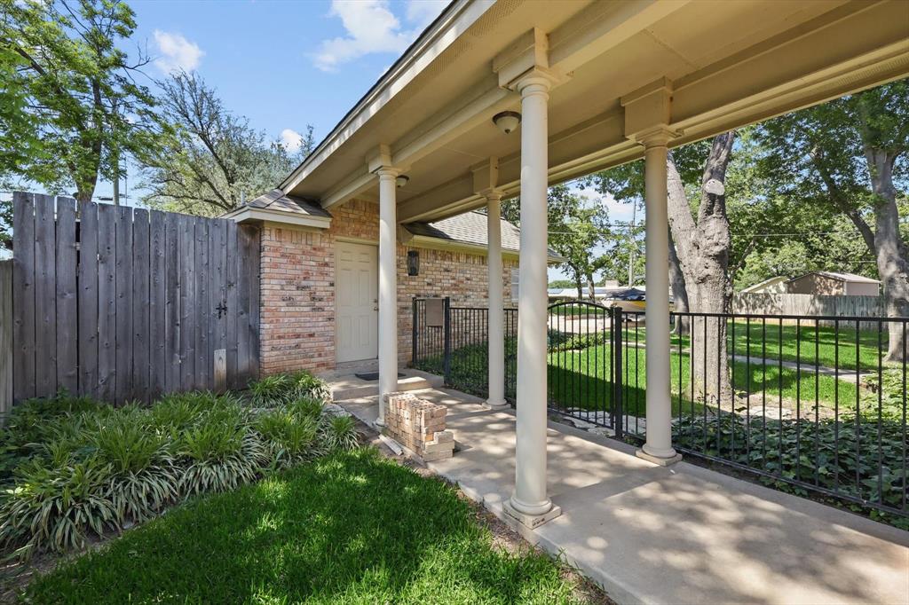 Lake Worth Leases Add - Residential