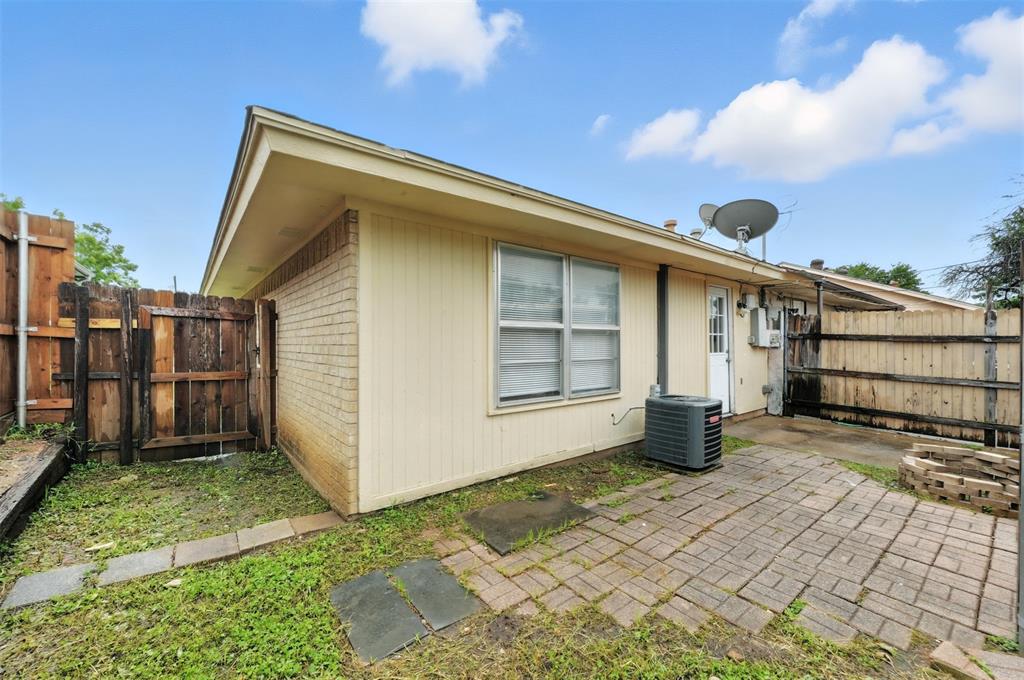 Guerin Square - Residential Lease