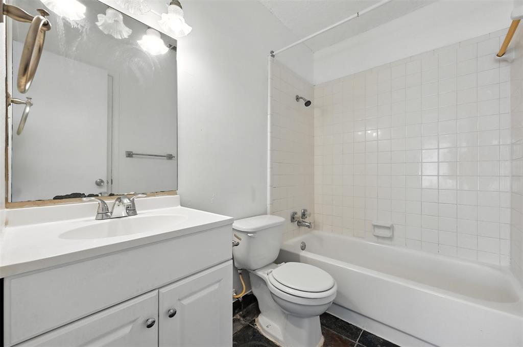 Guerin Square - Residential Lease