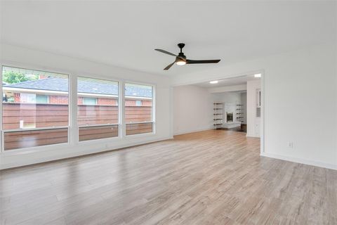 Tiny photo for 556 Summit Drive, Richardson, TX 75081 (MLS # 21099360)