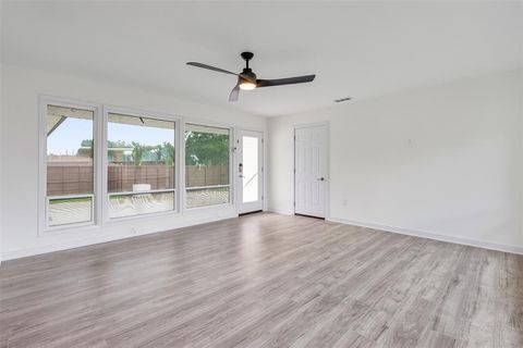 Tiny photo for 556 Summit Drive, Richardson, TX 75081 (MLS # 21099360)