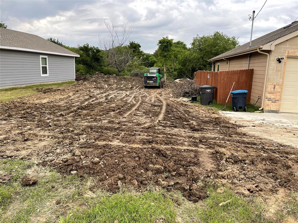 Barton L R Revision Of Deats - Land