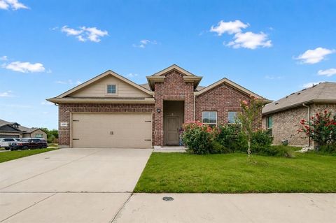 Photo of 5201 Blue Night Drive, Fort Worth, TX 76179 (MLS # 21317803)