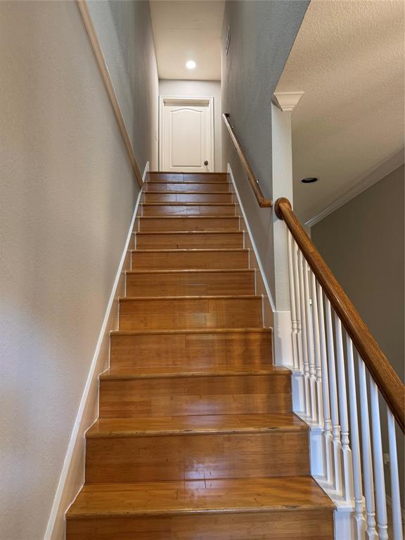 827 Ash Grove Lane 829