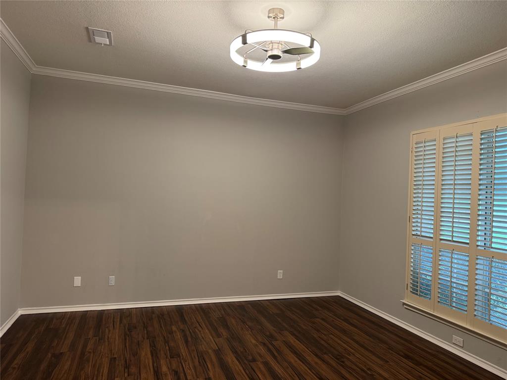 827 Ash Grove Lane 829