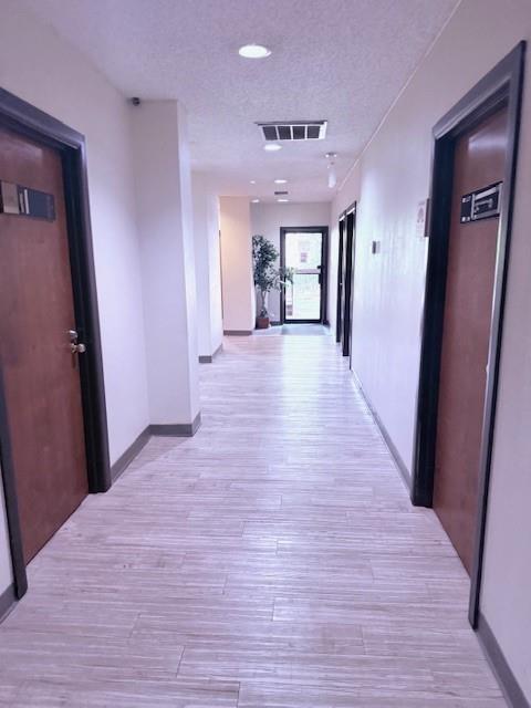 Faulkner Circle 1st Rep - Commercial Lease