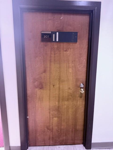 Faulkner Circle 1st Rep - Commercial Lease