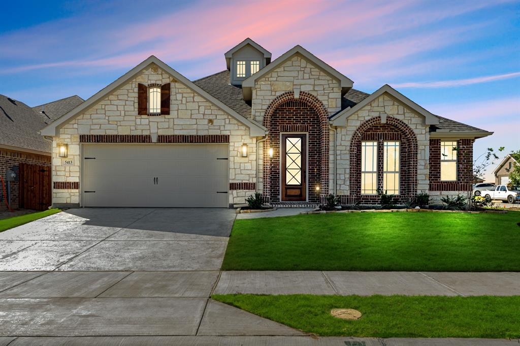 Country Lakes - Residential