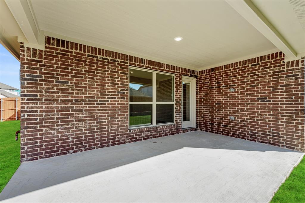 Country Lakes - Residential