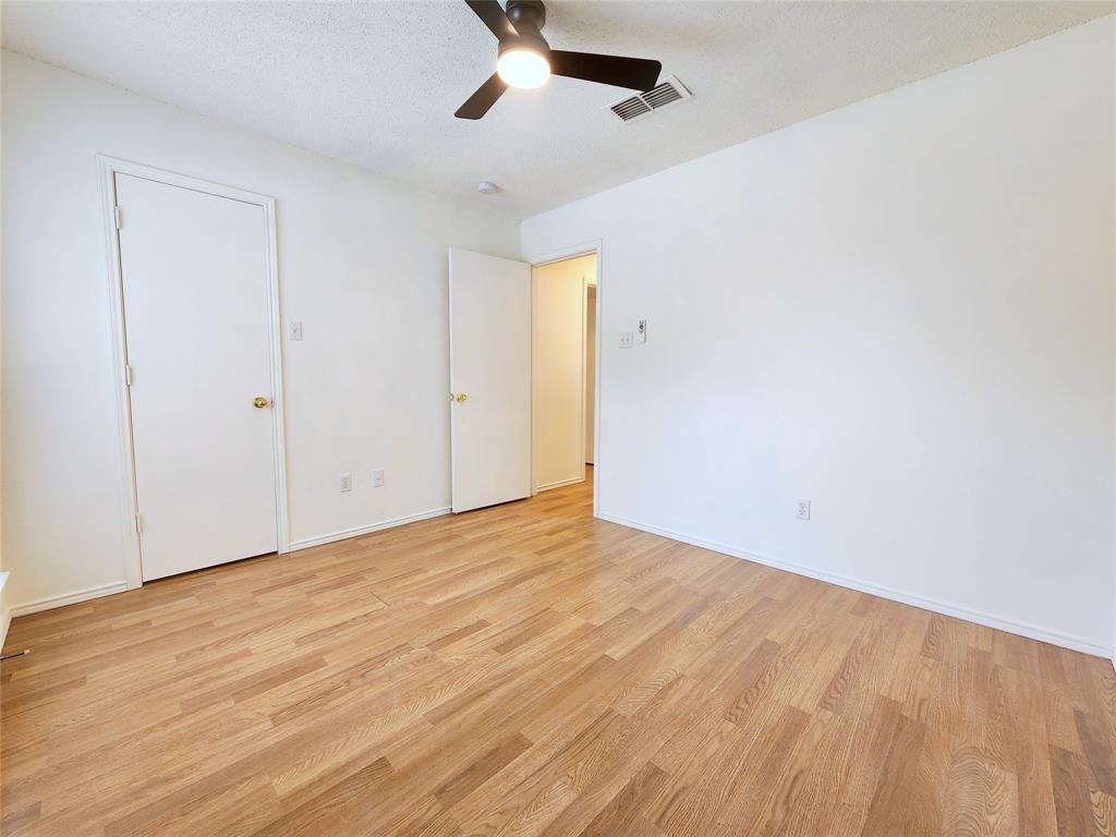 Village Creek - Residential Lease