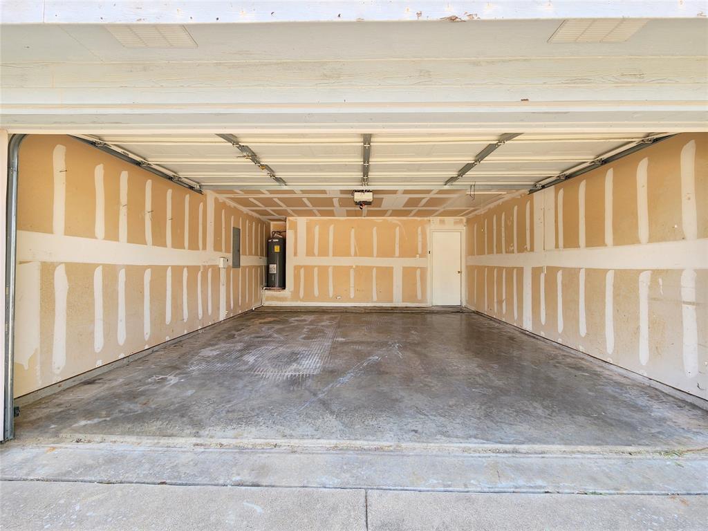 Village Creek - Residential Lease