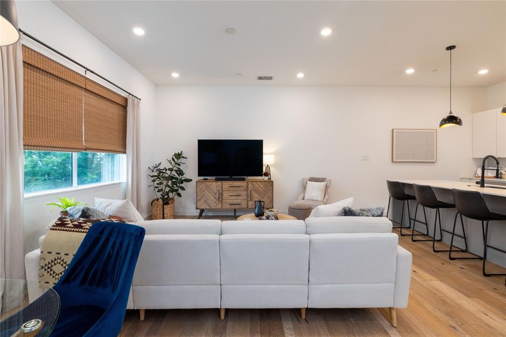 Elk Hill - Residential