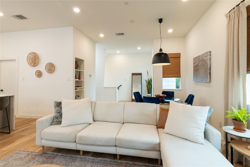 Elk Hill - Residential