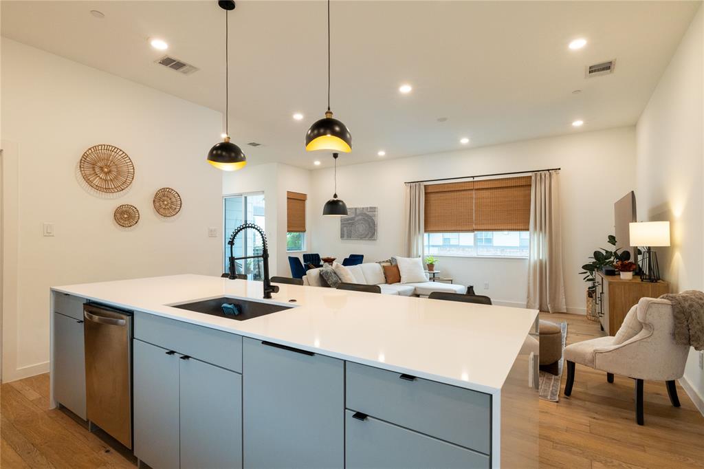 Elk Hill - Residential