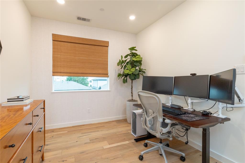 Elk Hill - Residential