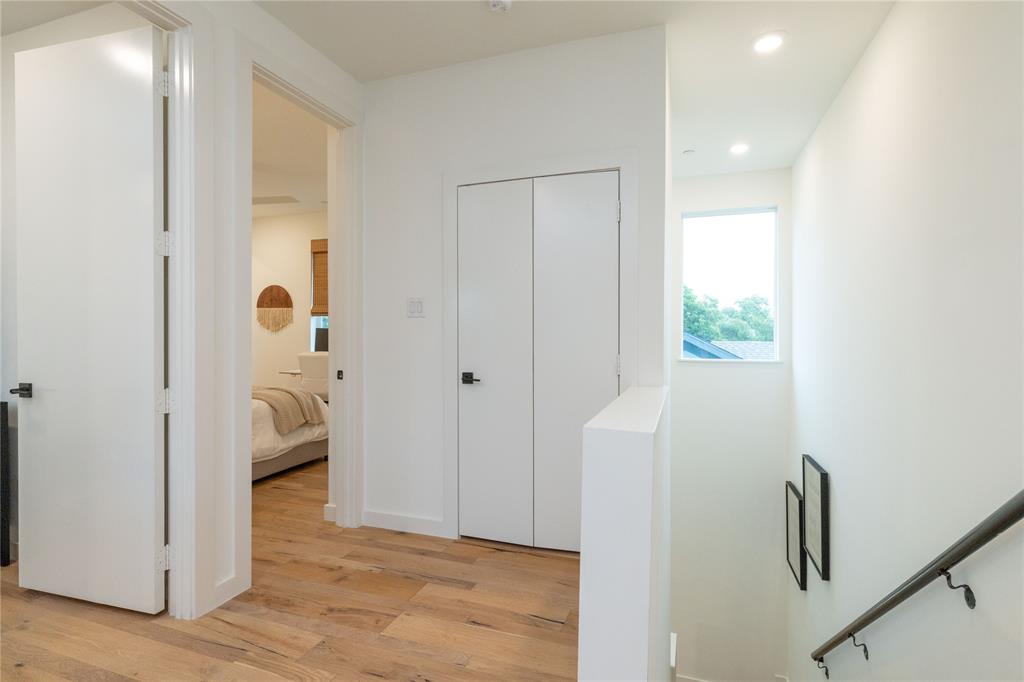 Elk Hill - Residential