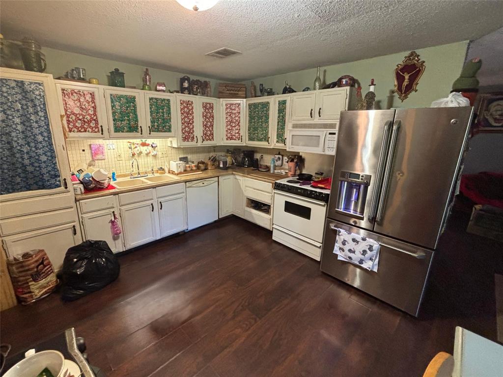 Pioneer Cove - Residential