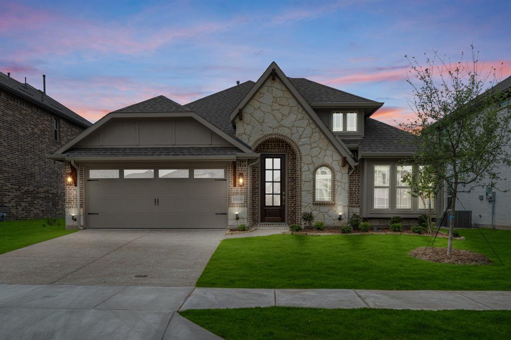 1010 Hickory Chase Lane