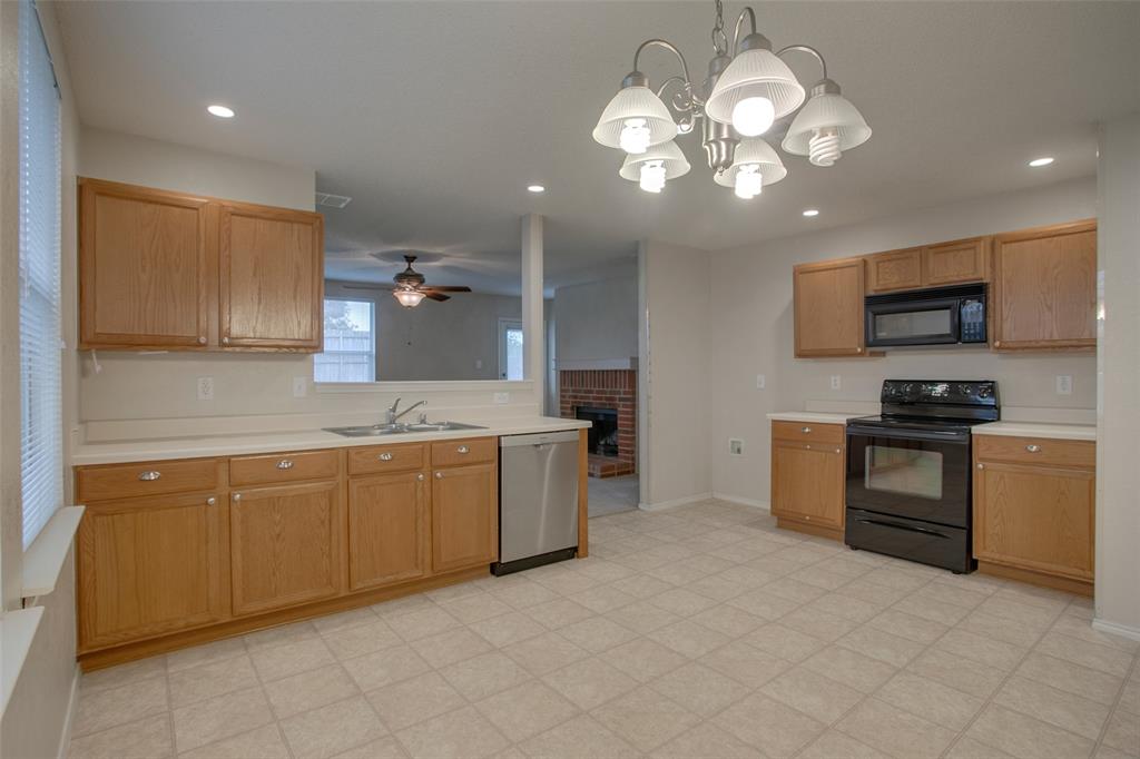 Harriet Creek Ranch Ph 02 - Residential Lease