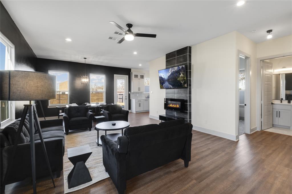 Eagle Ford Gardens - Residential