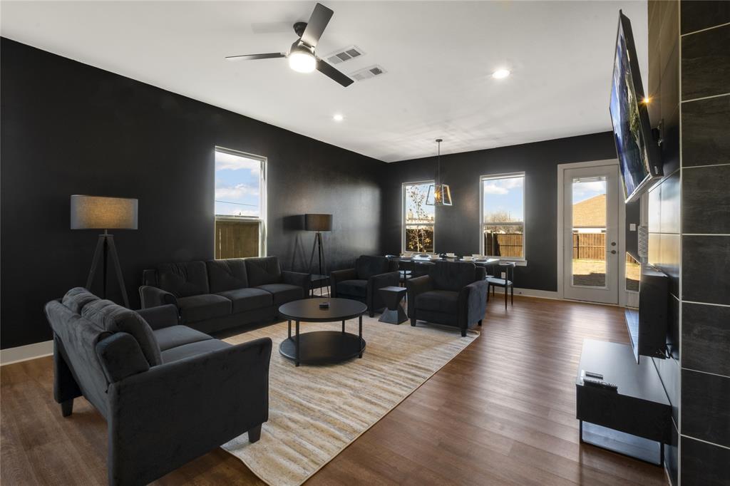 Eagle Ford Gardens - Residential