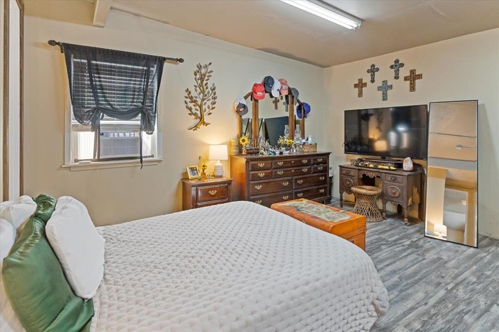 Granbury, Texas 76048, United States, 3 Bedrooms Bedrooms, ,2 BathroomsBathrooms,Residential,Active,92074