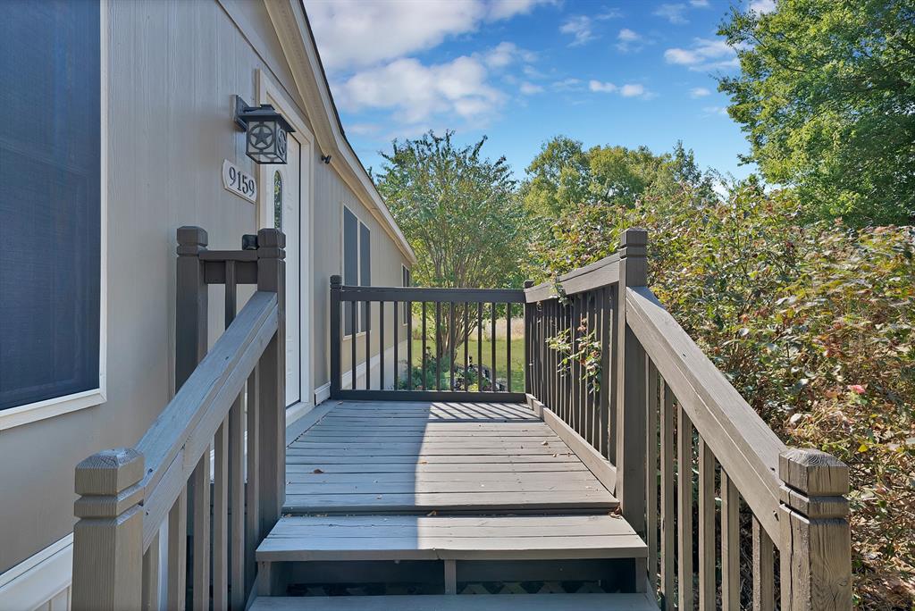 9159 County Road 2584