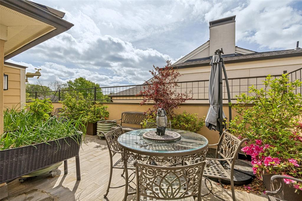 Bentley Place - Residential