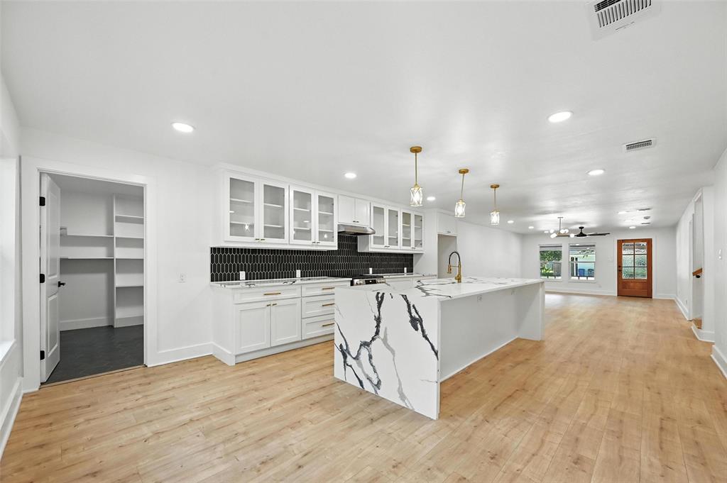 F M Thompson Add - Residential Lease