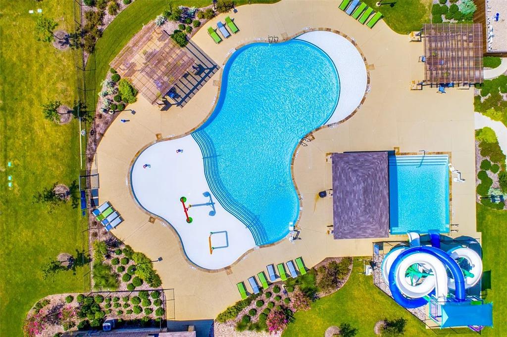 Rivendale By The Lake Ph 3 - Residential